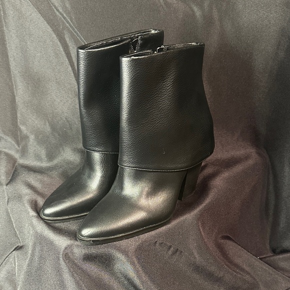 NEW 👢 Jessica Simpson Black Heeled Boots - Picture 2 of 8